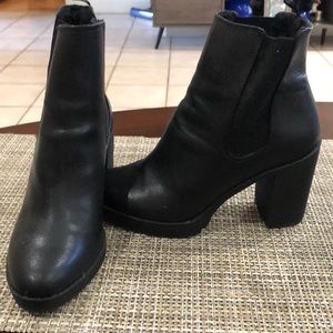 H&M chunky boot Bootie
